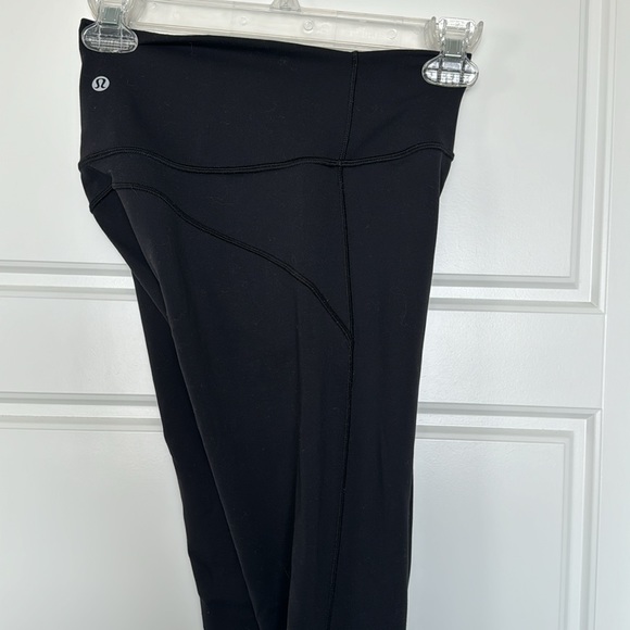 Lululemon Everlux pant size 4 - Picture 2 of 3